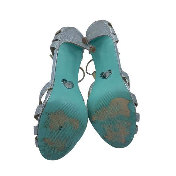 Betsey Johnson Size 8.5 Silver Sparkly High Heels - Picture 10 of 10